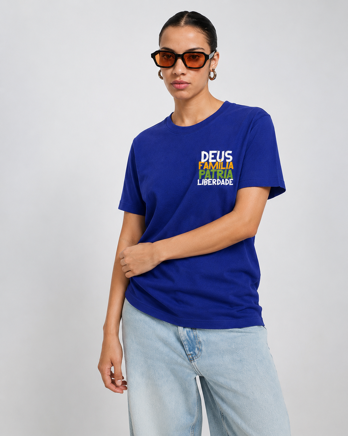Camisa Deus, família, pátria e liberdade
