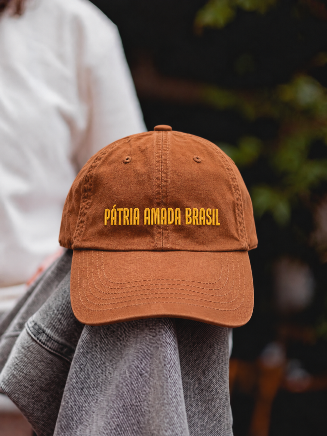 Boné Pátria Amada Brasil marrom